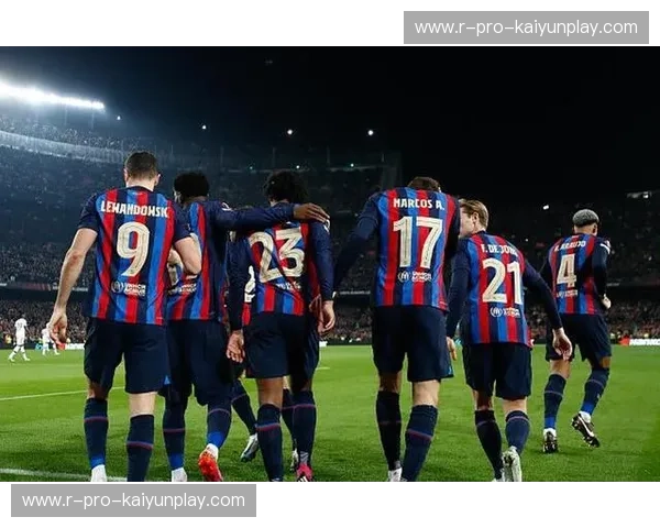 诺坎普的夜，老特拉福德的梦：11巴萨vs曼联，一场超越胜负的传奇回响